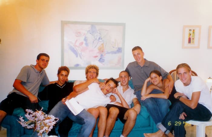 חיים עם חברים - HP_050645_35