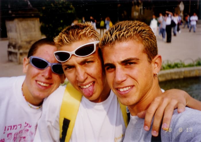 חיים עם חברים - HP_050645_36